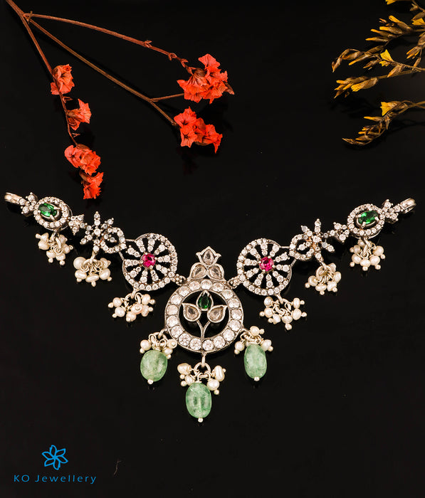 The Chitrani Silver Choker Necklace & Earrings (Bright Silver)