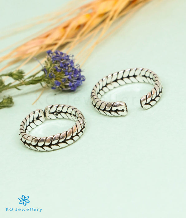 The Aditi  Silver Toe-Rings