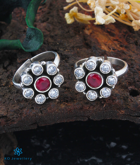 The Pujita Silver Toe-Rings (Red/White)