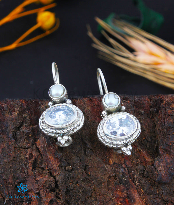 The Aruna Silver Gemstone Earrings (White)