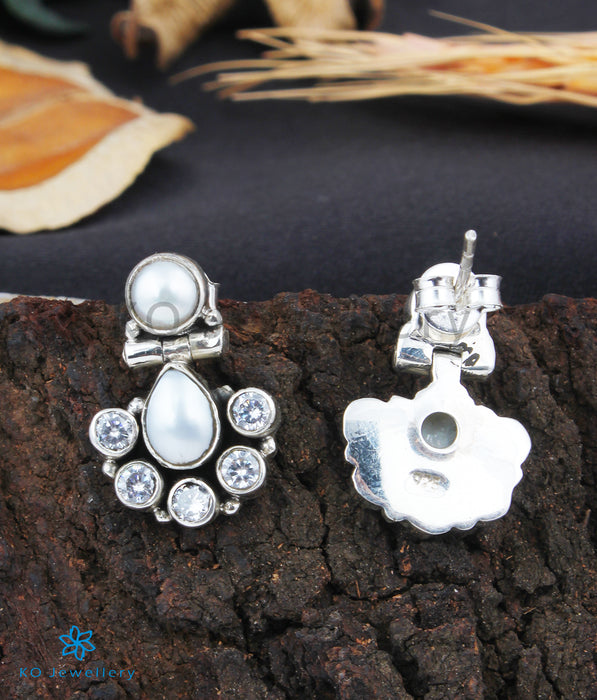 The Sarv Silver Gemstone Earrings (Pearl)