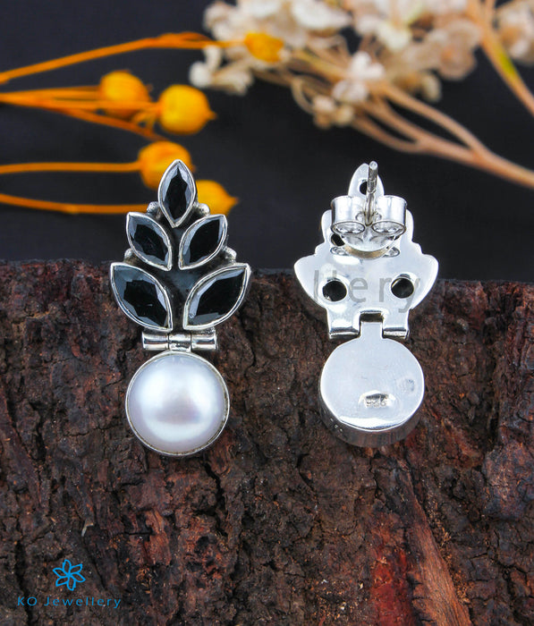 The Mridula Silver Gemstone Earrings (Black)