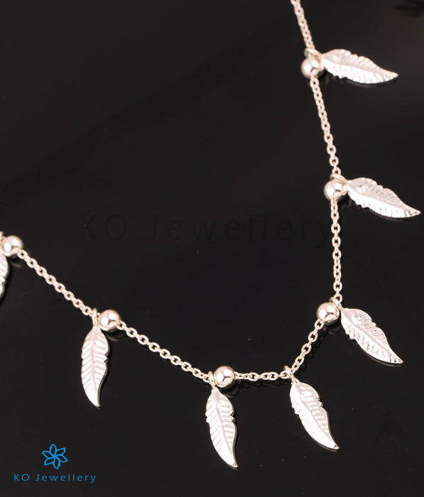 The Flock of Feathers Silver Necklace