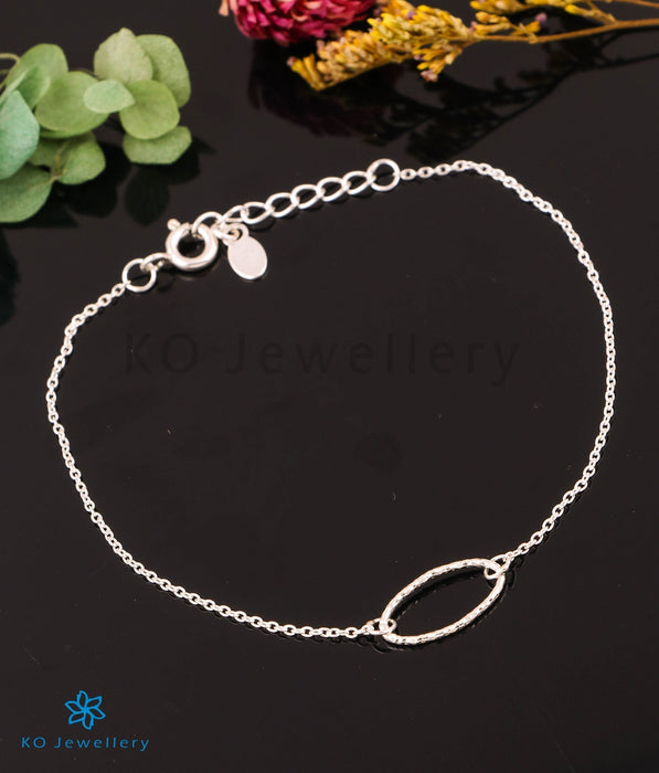 The Oval Silver Bracelet