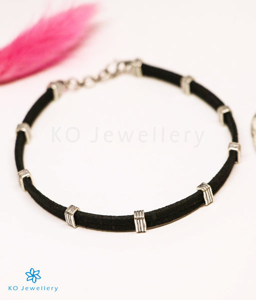 The Star Silver Black Thread Anklets — KO Jewellery