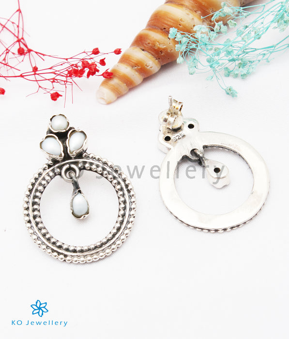The Giva Silver Gemstone Earrings (Pearl)