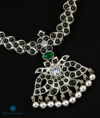 The Anulasya Silver Addige Necklace (Green)