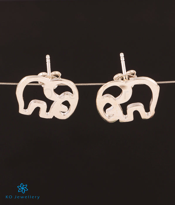 The Wise Elephant Silver Earstuds