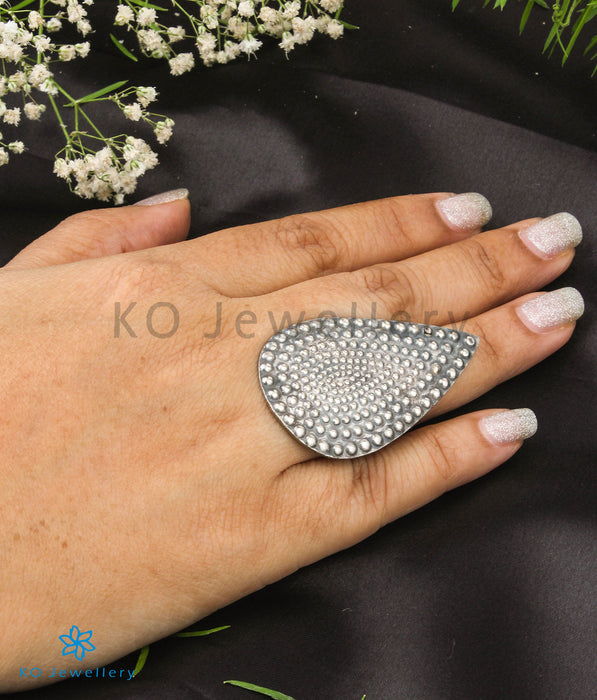 The Trishala Silver Statement Open Finger Ring