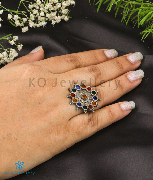 Premium Photo | Beautiful diamond rings jewelry background