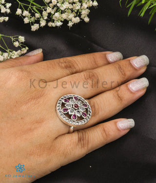 The Vrtta Silver Adjustable Finger Ring