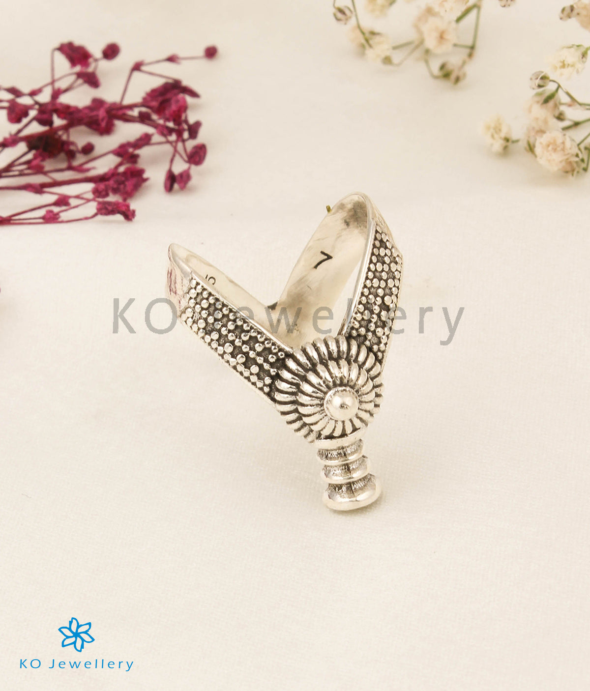 The Vanki Finger Ring- Buy Silver Rings Online — Ko Jewellery