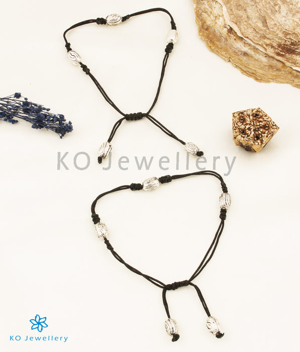 The Ditya Silver Black Thread Anklets (3 beads)