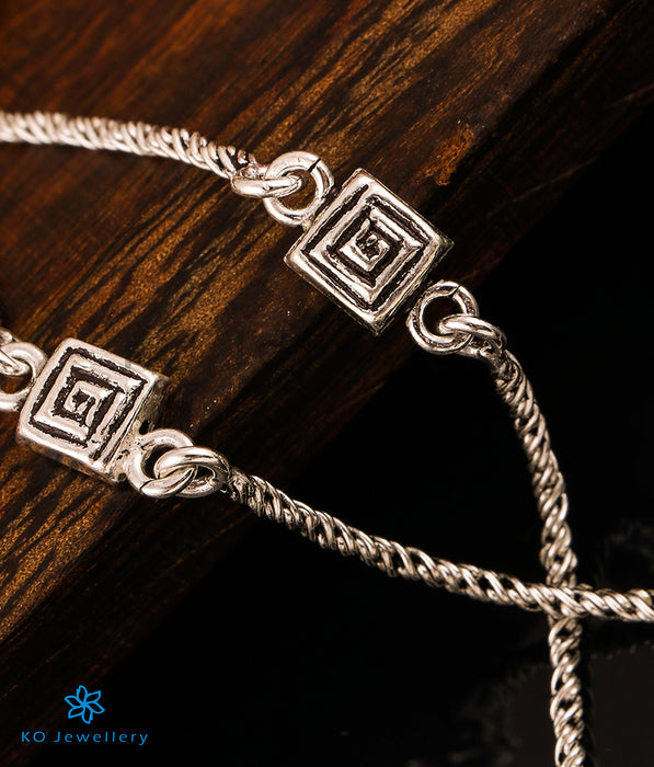 The Adrika Silver Chain Anklets