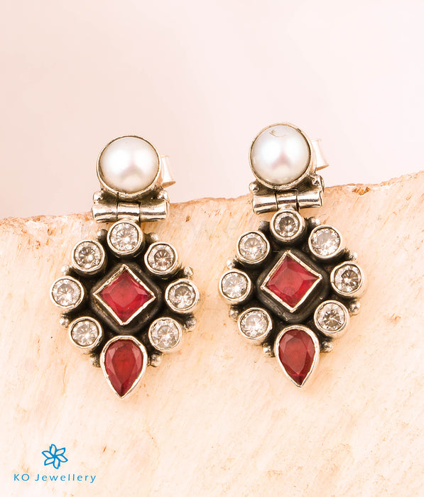 The Pranith Silver Gemstone Earring (Red)