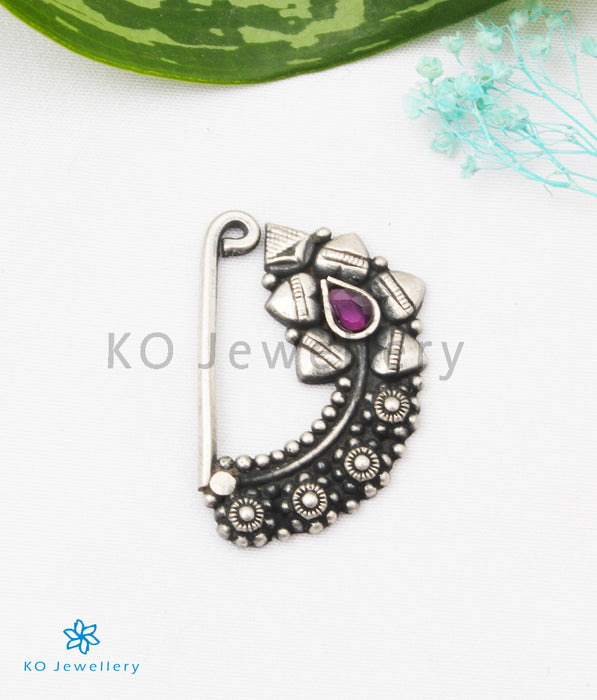 The Taraash Silver Nath/Nose Pin (Pressing/Clip On)