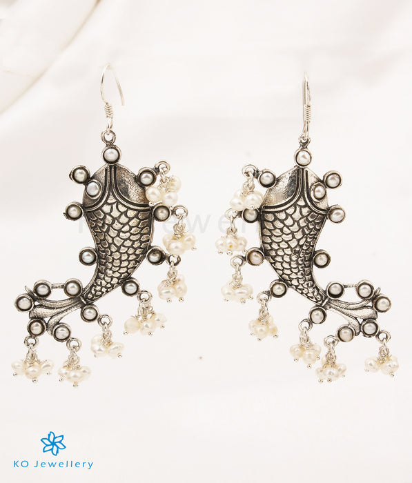 Vintage sterling silver fish earrings, rhodolite garnet cabochons, ornate,  fun! Christmas gift ideas