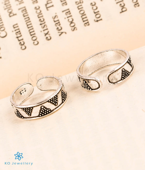 The Mistral Silver Toe-Rings