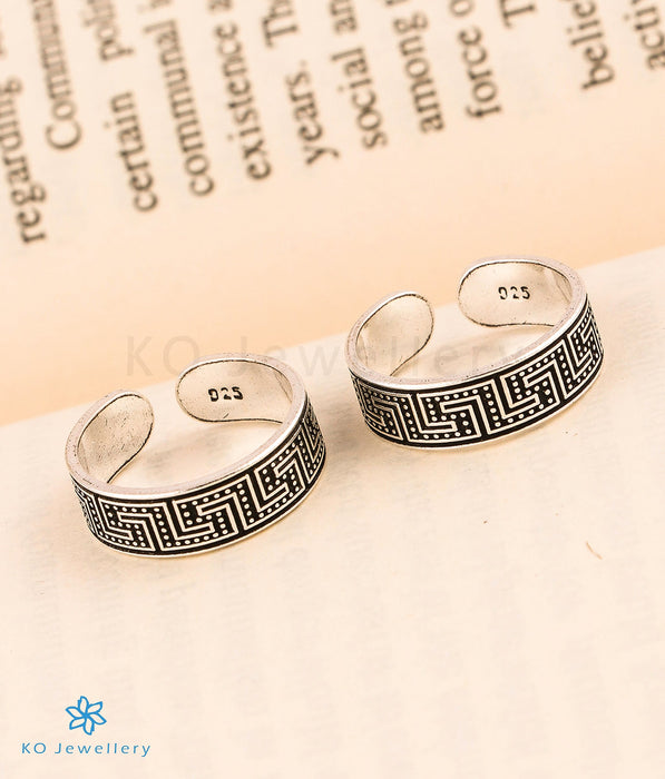 The Aztec Silver Toe-Rings