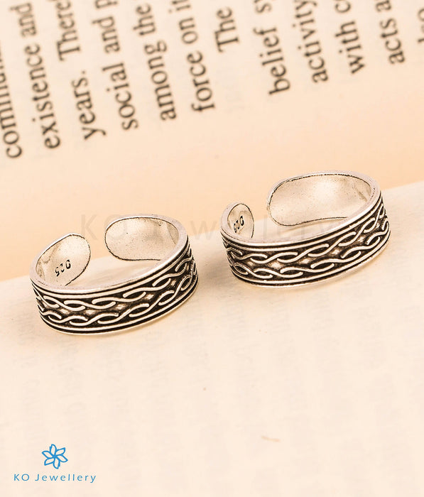 The Fine Lines Silver Toe-Rings
