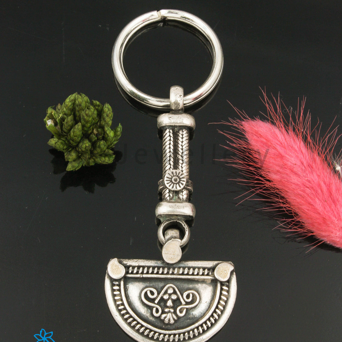 Polished AJ Ornaments Designer Saree Silver Keychain at Rs 45/gram in Rajkot