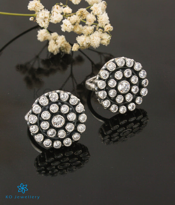 The Vadhu Silver Bridal  Gemstone Toe-Rings (White)