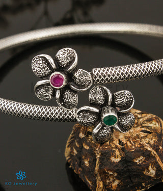 The Floret Silver Open Bracelet
