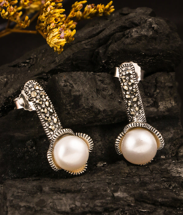 The Pearly Silver Marcasite Earstuds