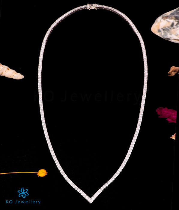 The Ara Silver Necklace