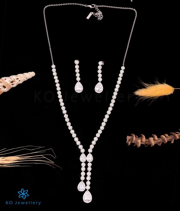 The Atara Silver Necklace Set