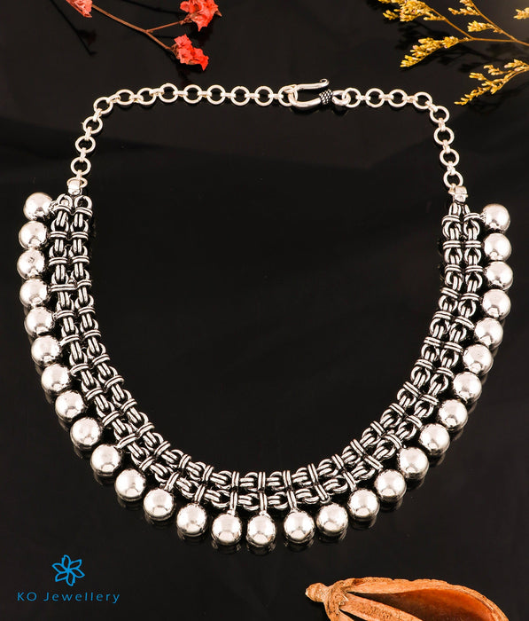 The Vishwa Silver Antique Necklace (Oxidised)