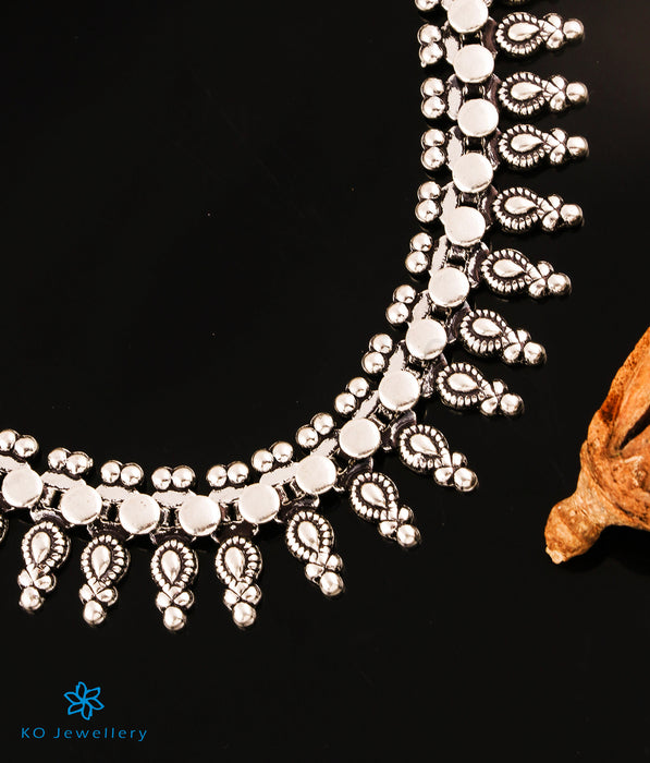 The Amulya Silver Antique  Necklace (Oxidised)