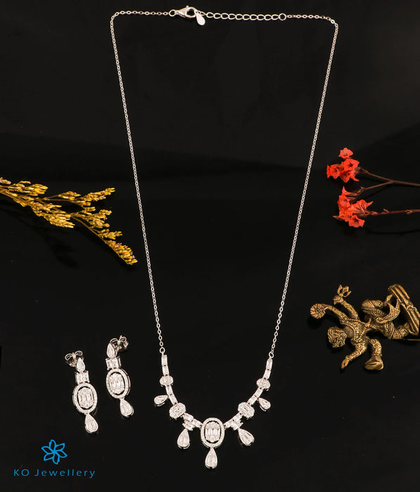 The Shining Tiara Silver Necklace & Earrings