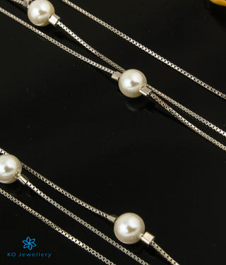 The Pearly Silver Anklets (3 Layers)