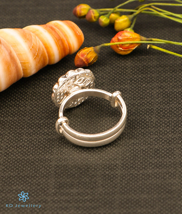 The Uditi Kemp Silver Finger Ring (Oxidised)