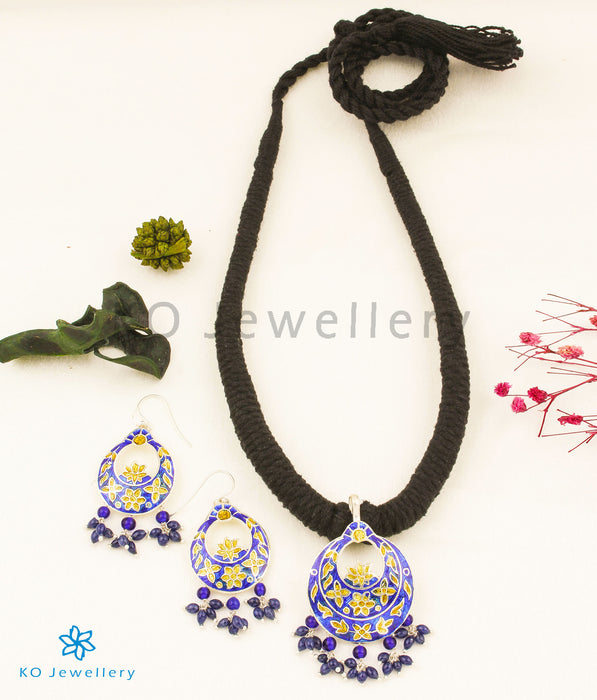 The Neysha Silver Meenakari Thread Necklace(Blue/Gold)