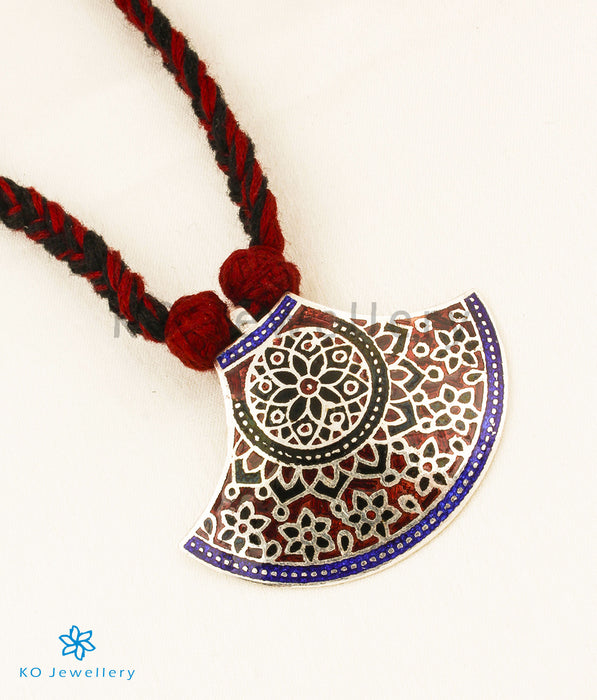 The Svasti Silver Meenakari Thread Necklace(Dark Red/Blue)
