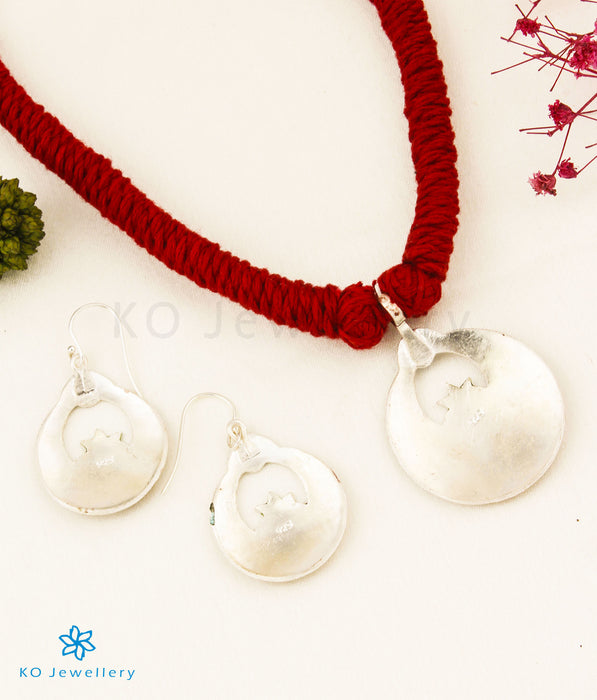 The Vedika Silver Meenakari Thread Necklace(Brown/Gold)