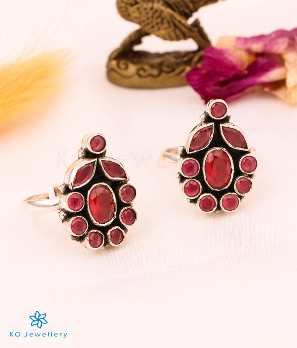 The Nandhika Silver Gemstone Toe-Rings (Red)