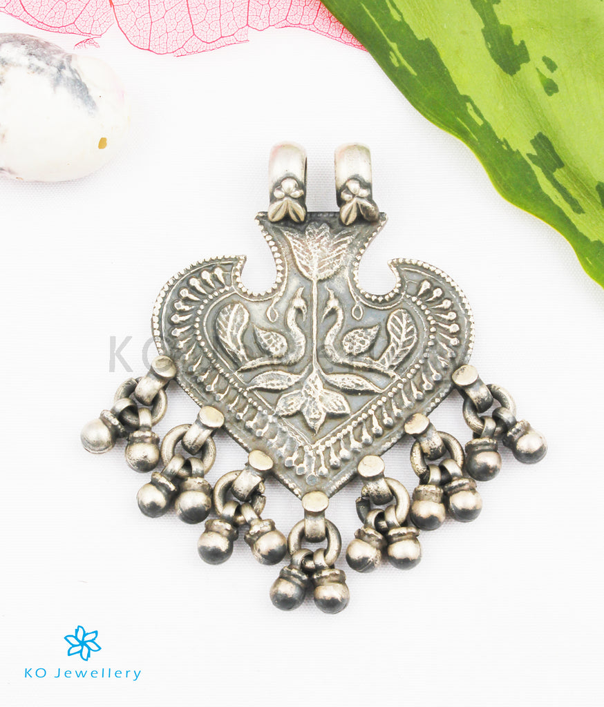 Stylish name pendent - Nabin and nabin jewellers