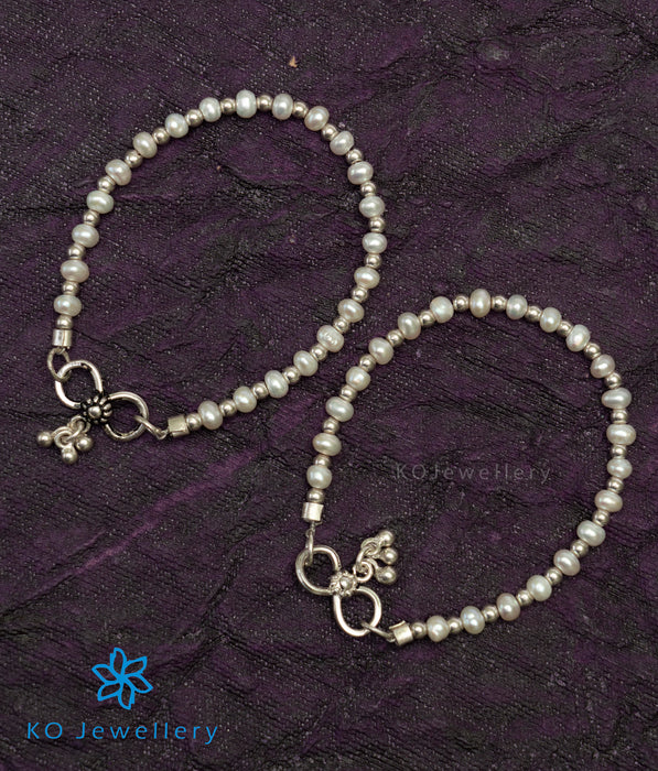 The Shwetha Silver Pearl Anklets (Kids)