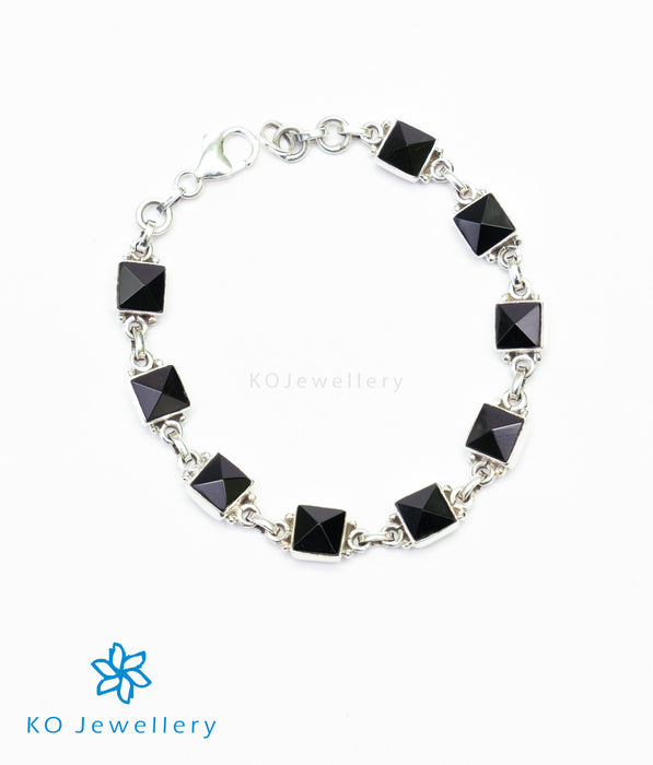 The Samay Silver Gemstone Bracelet(Black)