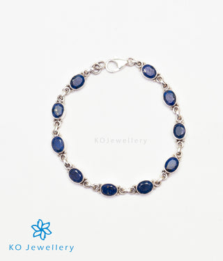 The Pranit Silver Gemstone Bracelet (Lapis Lazuli)