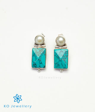 The Chaya Silver Gemstone Earrings(Turquoise)
