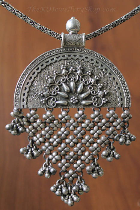 The Surya Pendant