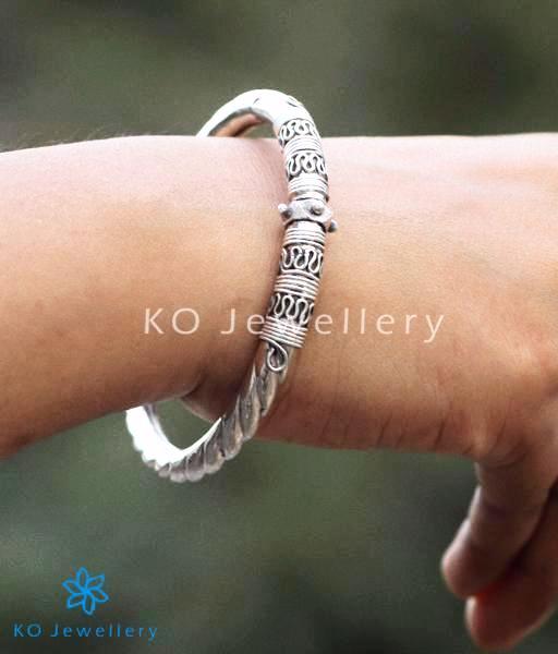Buy Silver Chest 925 Pure Silver Bangles for Baby Girl and Boy Silver  Bracelet Pair for Kids Pack of 2 Kada with Elegant Self Design Silver  Beads Online at Best Prices in