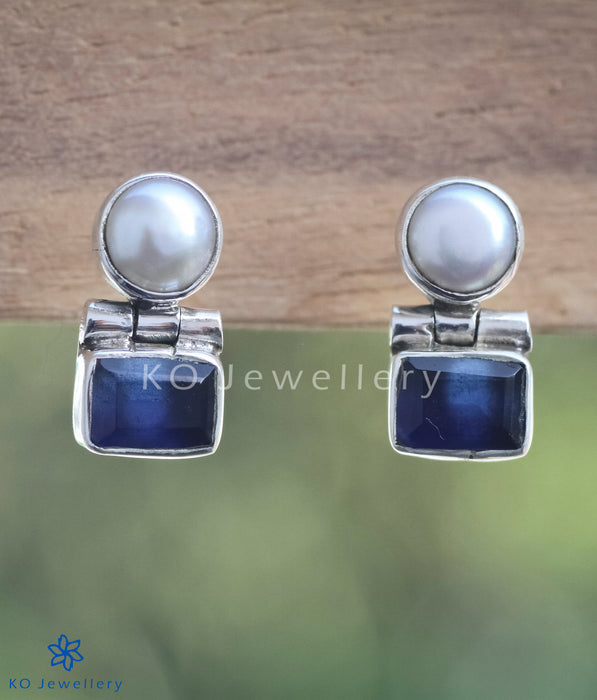 The Parth Silver Earstuds(Blue)