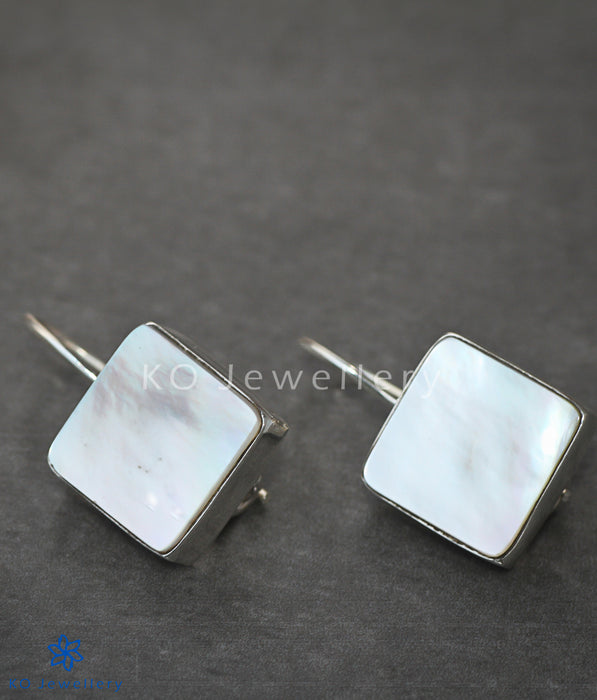 Silver earrings square mother of pearl