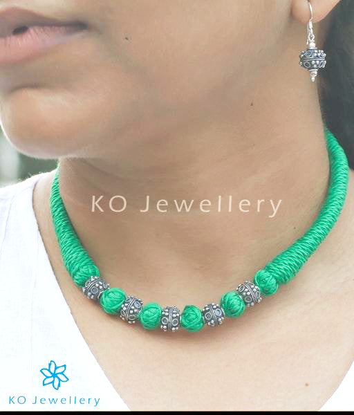 bright choker necklace temple jewellery design