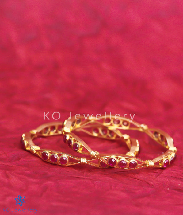 Exquisite gold-dipped real temple jewellery bangles